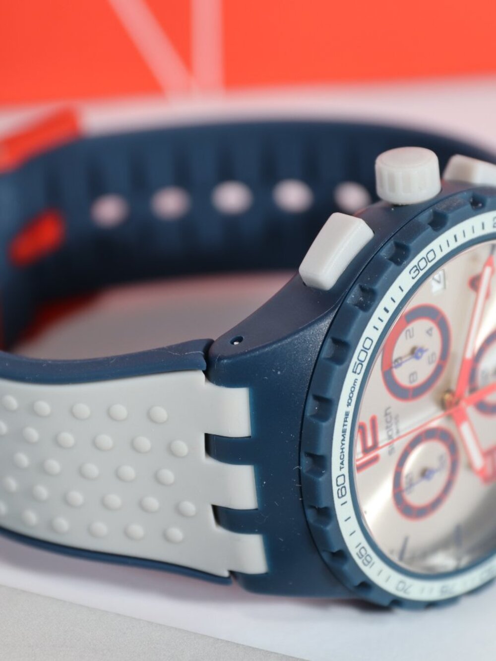 NEW Swatch HUMPY BUMPY Silicone Chronograph Men's 41mm Watch SUSN411 Bricks - Picture 10 of 10